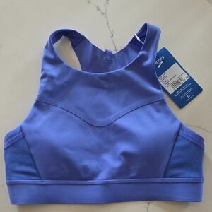 Brooks 3 Pocket Sports Bra